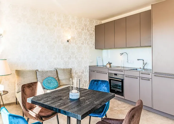 Lägenhet Casa Isa By Interhome Civezza